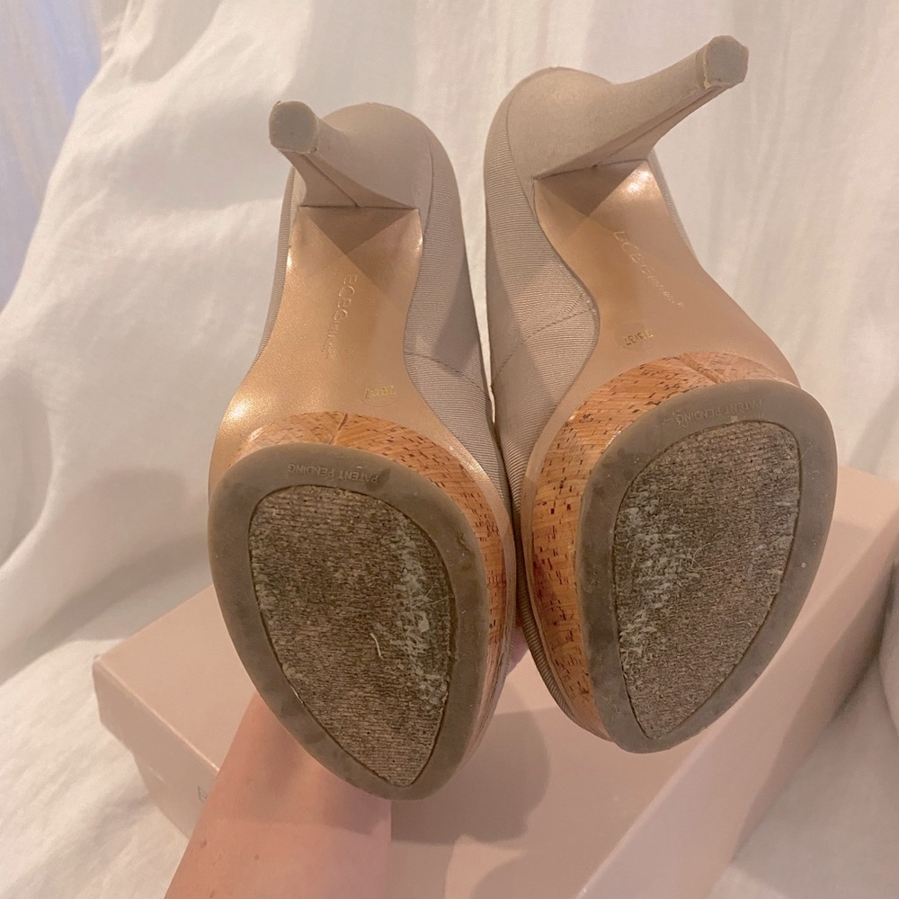 Bcbgeneration Capone Pebble Pump - image 4